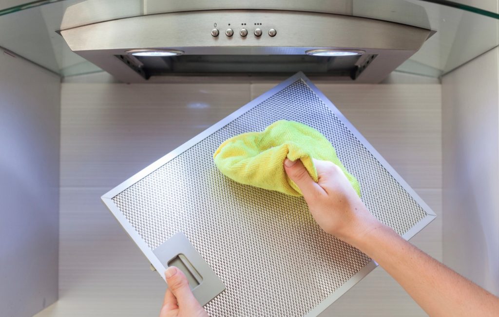 Топ советы: Как отмыть вытяжку на кухне от жира — Эффективные средства