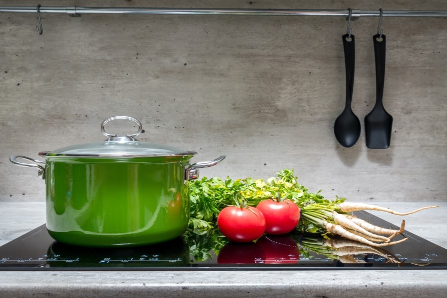 Какая посуда подходит для индукционных плит — Особенности и требования